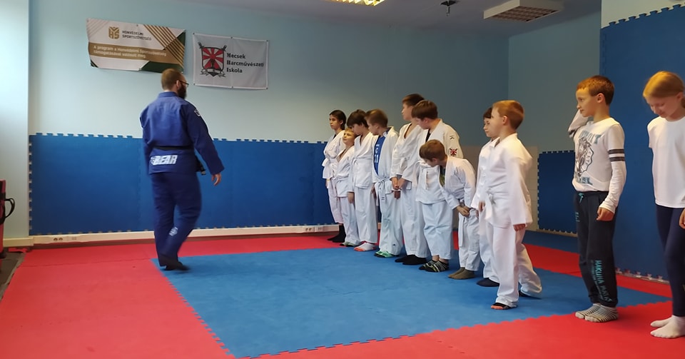 Fegyelem és tisztelet: A jujitsu tanítása a mindennapi életben – Harcművészet Gyerekeknek 5. rész